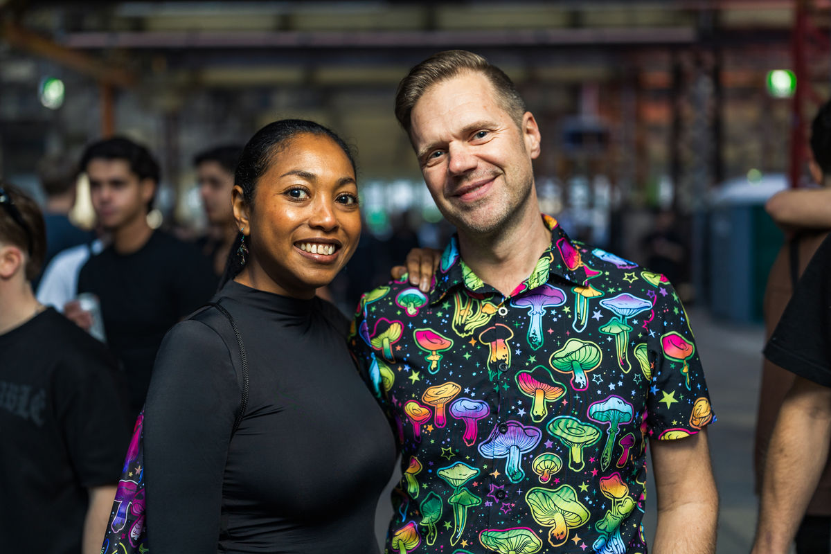 Loading... just a sec